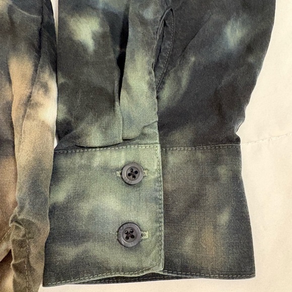 Cloth & Stone Anthropologie Tie-Dye Button Down Shirt in Black/Green/Brown - XL - Picture 8 of 16